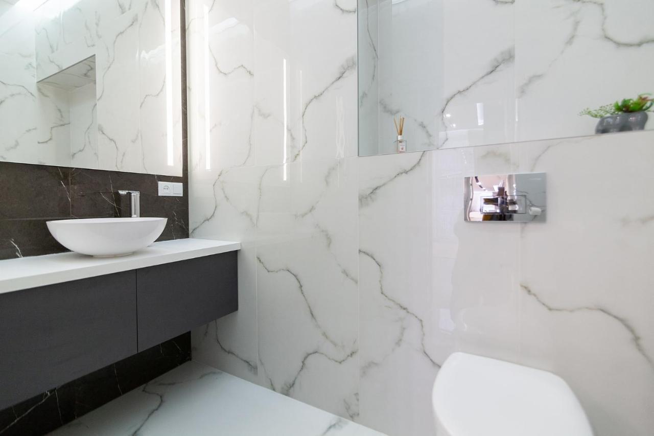 Royal Vip Apartment On Franka 14 Λβιβ Εξωτερικό φωτογραφία